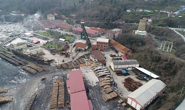 Zonguldak'ta maden ocağında göçük: 2 işçi toprak altında