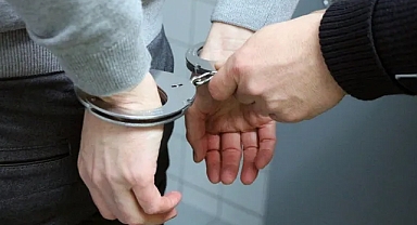 Akıllara Durgunluk Veren Skandal! Çocuk Terapisti 'Bebek Pornografisi'nden Tutuklandı