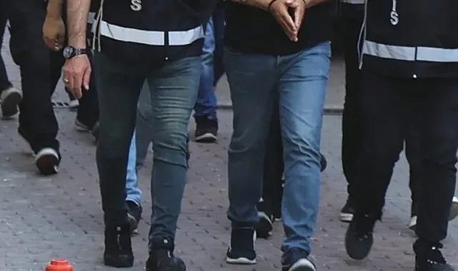 Sosyal medyadan 2,5 milyar TL'lik vurgun: 44 gözaltı