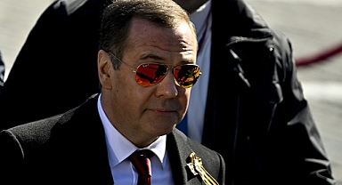 Rusya'dan Trump'a çağrı: 'Acele etmezse Grönland bize katılabilir'