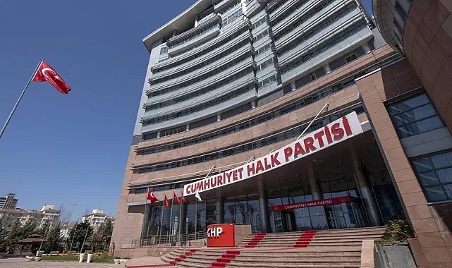 CHP'de 264 Eski Milletvekili İstifa Etti